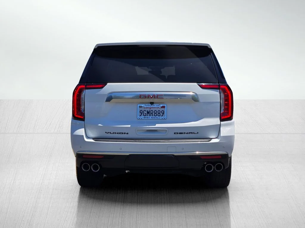 Used 2023 Summit White GMC Denali image 5