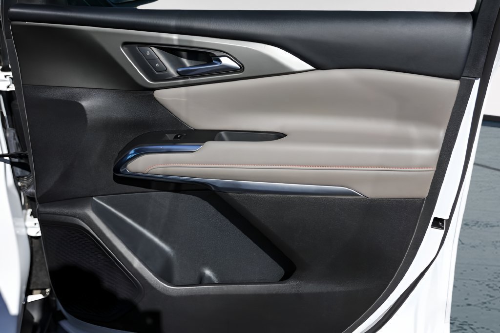 2026 Chevrolet Traverse LT - Photo 30