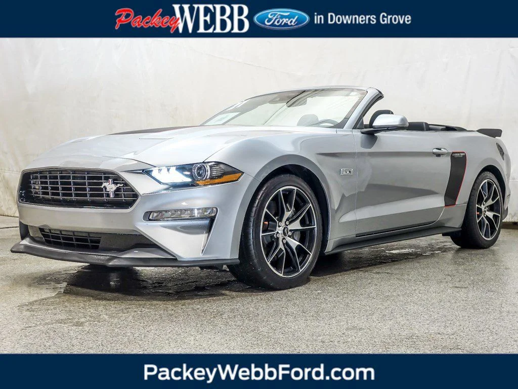 2021 Ford Mustang EcoBoost Convertible's photo