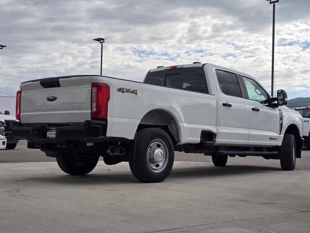 New 2026 Oxford White Ford XL image 25
