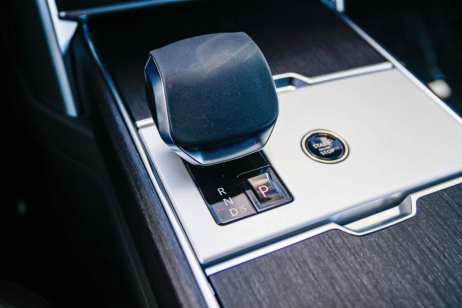 New 2026 Black Land Rover SE image 24