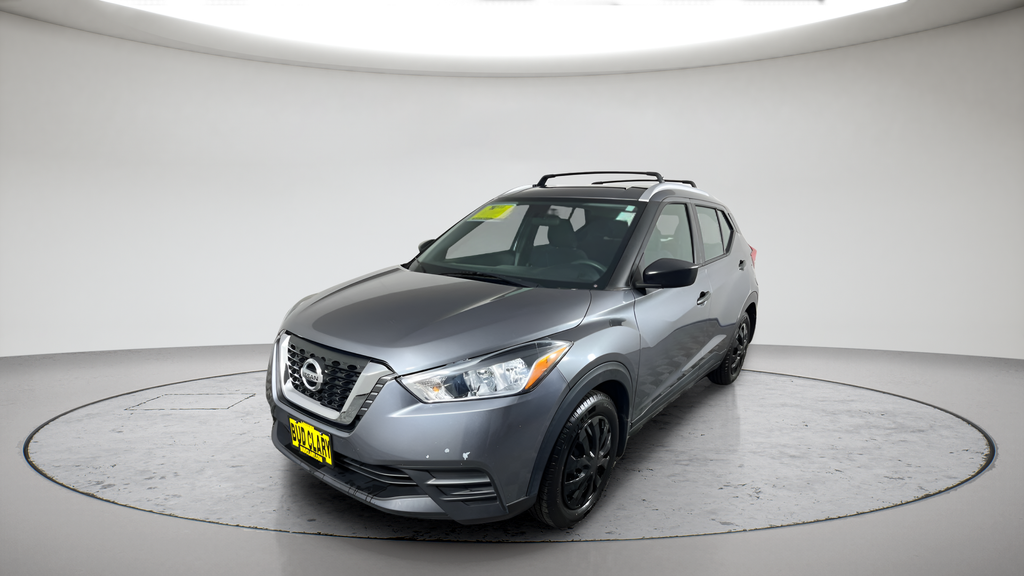 Used 2018 Gun Metallic Nissan S image 7