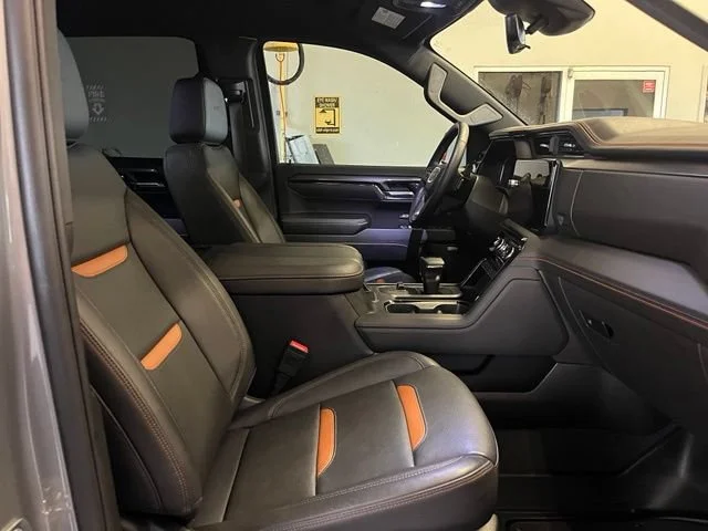 Used 2025 Sterling Metallic GMC AT4 image 22
