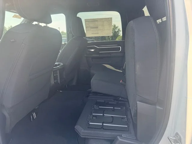 2025 RAM 2500 Big Horn - Photo 18