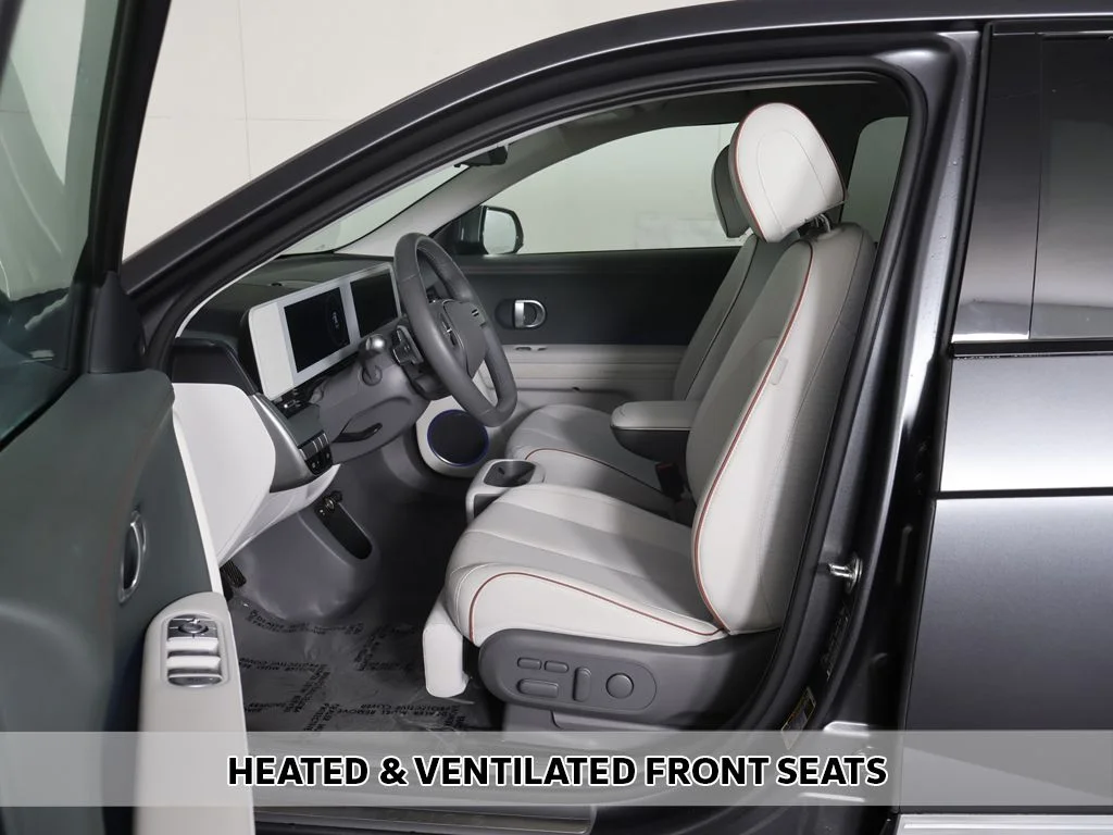Used 2024 Gray Hyundai Limited image 10