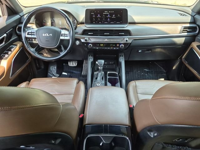 Certified Used 2022 Black Kia SX image 23