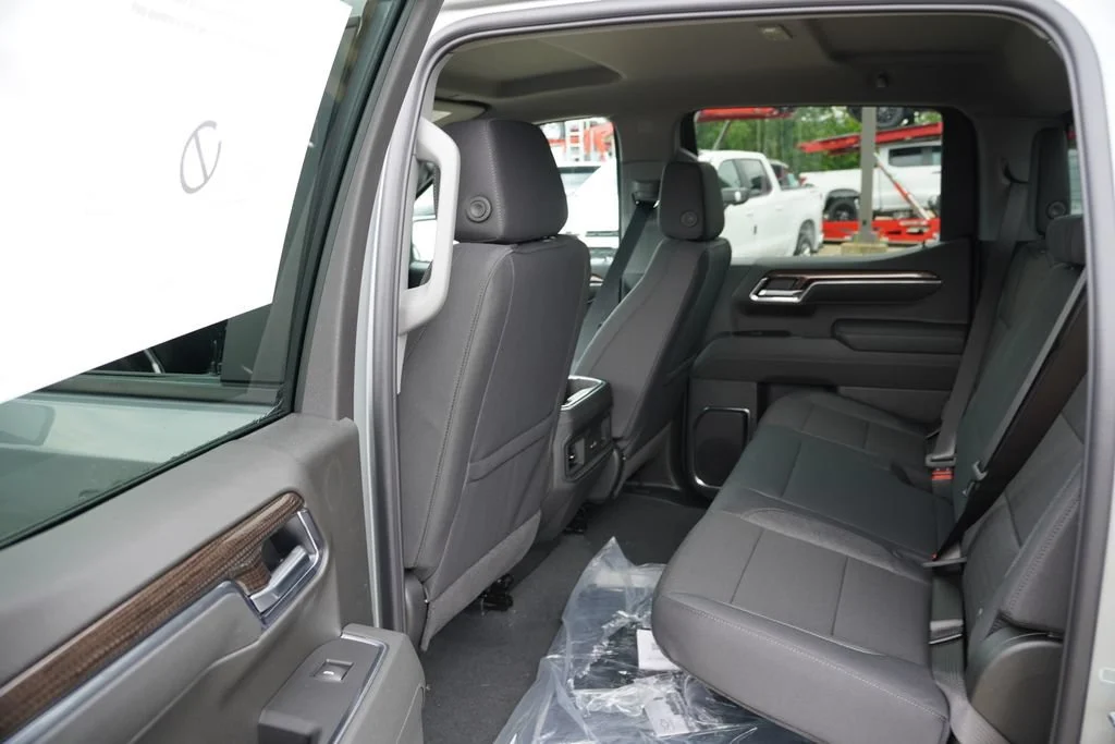 New 2026 Sterling Gray Metallic Chevrolet LT image 11