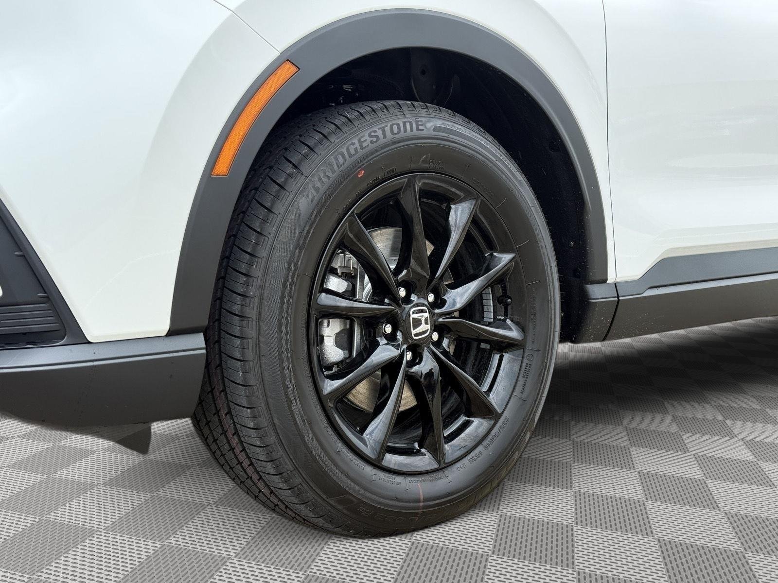 New 2026 Platinum White Pearl Honda Sport-L image 8