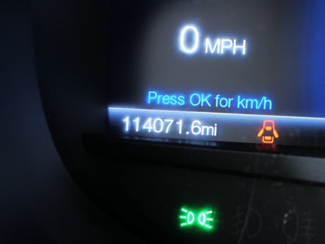 Used 2016 Gray Ford SEL image 32