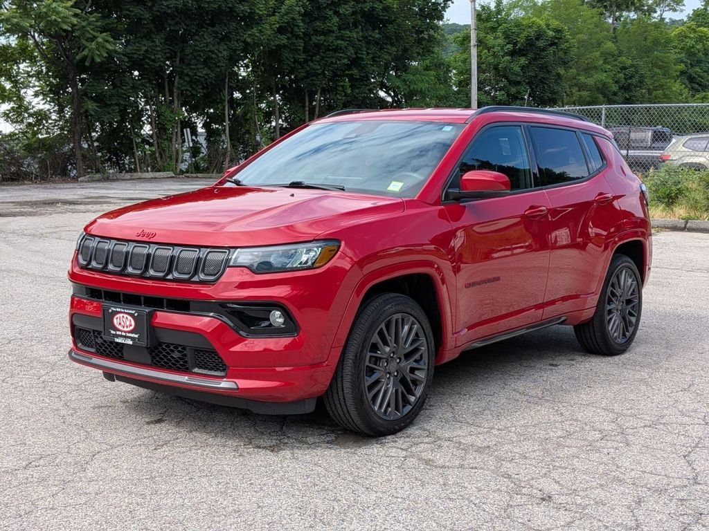 Used 2022 Red Jeep Limited image 9