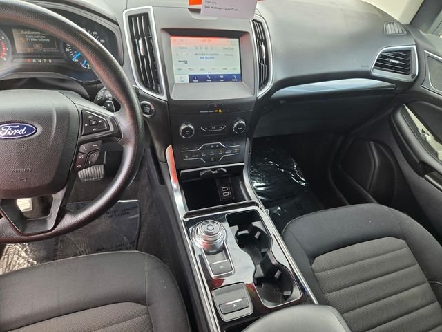 Used 2020 Silver Ford SE image 17