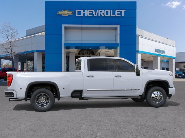 2026 Chevrolet Silverado 3500 HD High Country - Photo 6