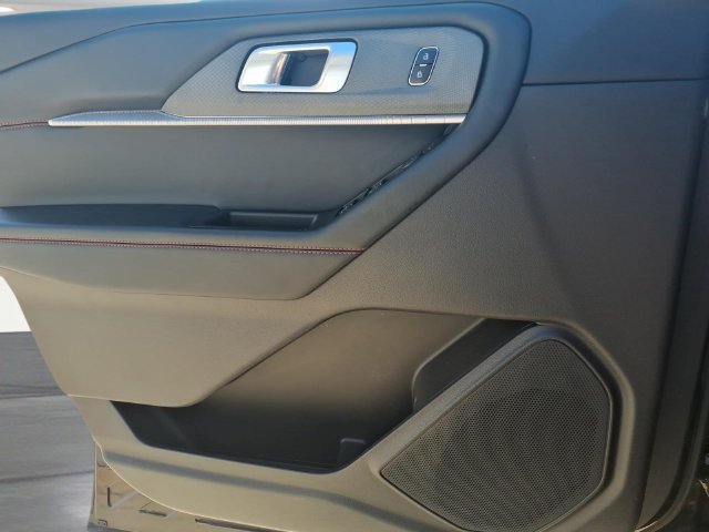 Used 2025  Ford ST-Line image 17