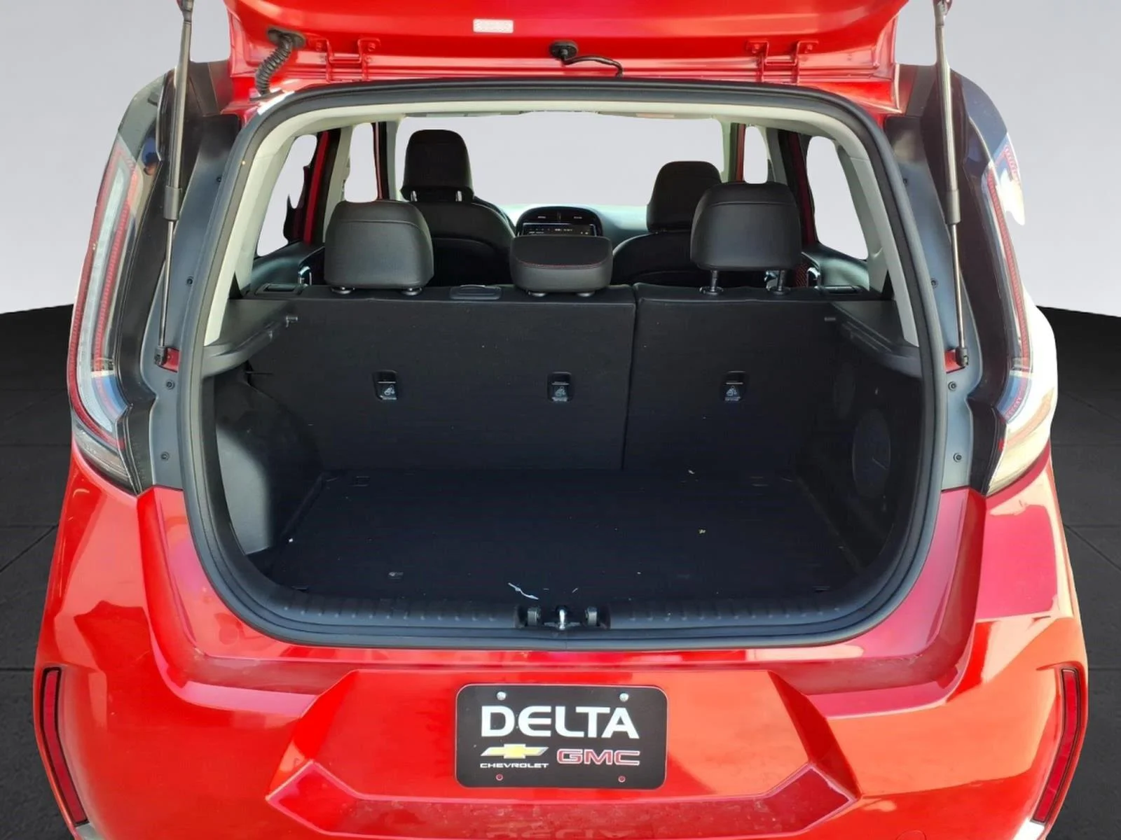 Used 2025 Inferno Red Kia GT-Line image 18
