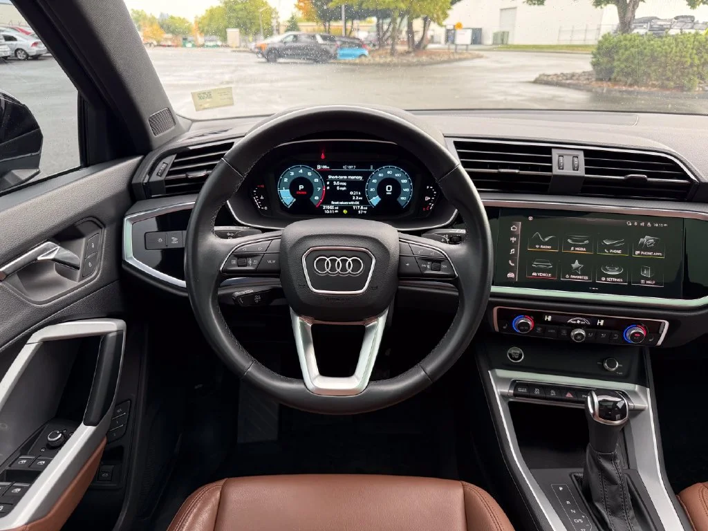 Used 2023 Black Metallic Audi S line Premium image 22