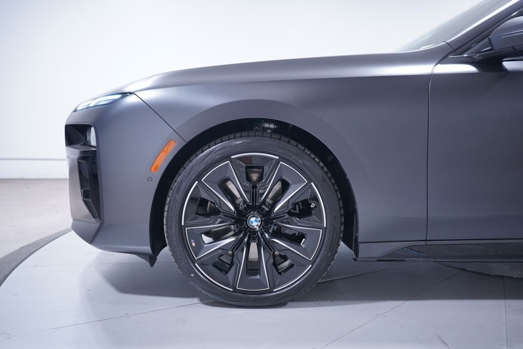 New 2026 Grey BMW 740i image 2