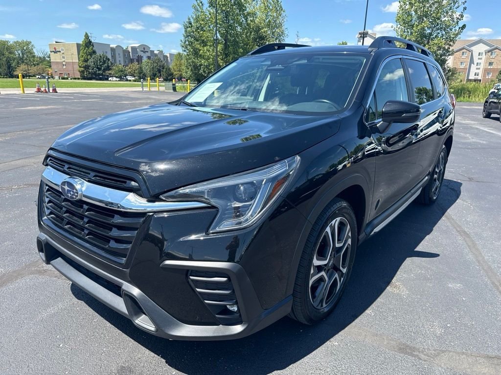 Used 2023 Black Subaru Limited image 7