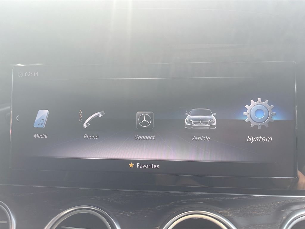 Used 2018  Mercedes-Benz E 300 image 30