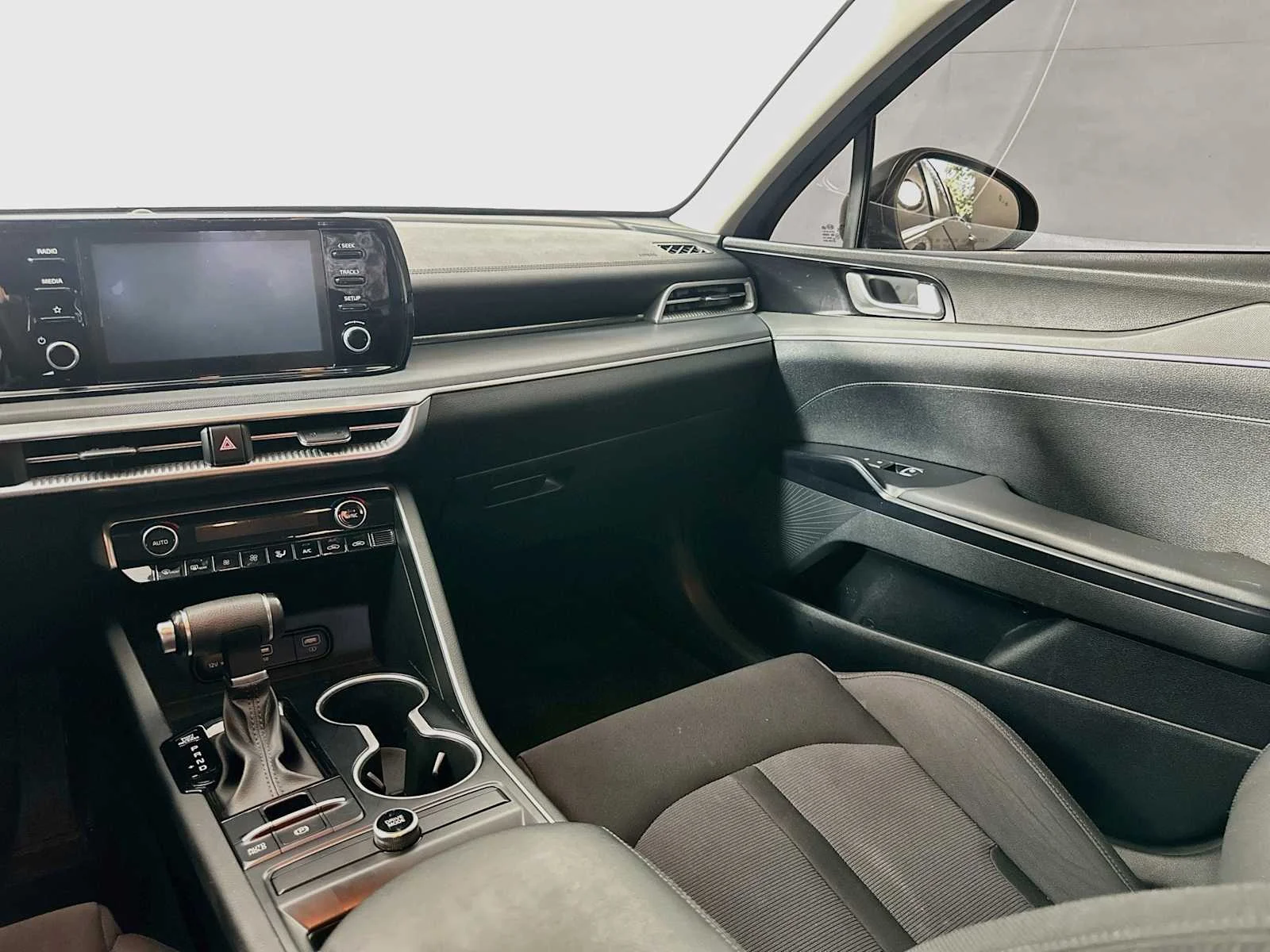 Used 2021 Gravity Gray Kia LXS image 20