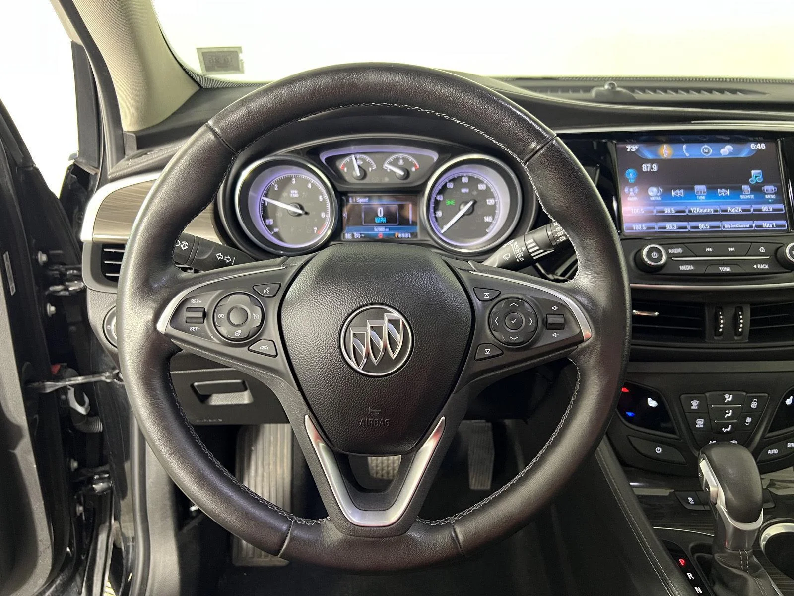 Used 2020 Ebony Twilight Metallic Buick Essence image 18