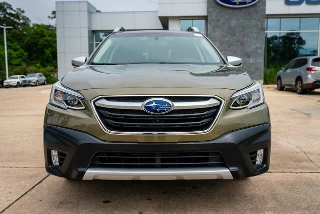 Used 2020 Autumn Green Metallic Subaru Touring image 12