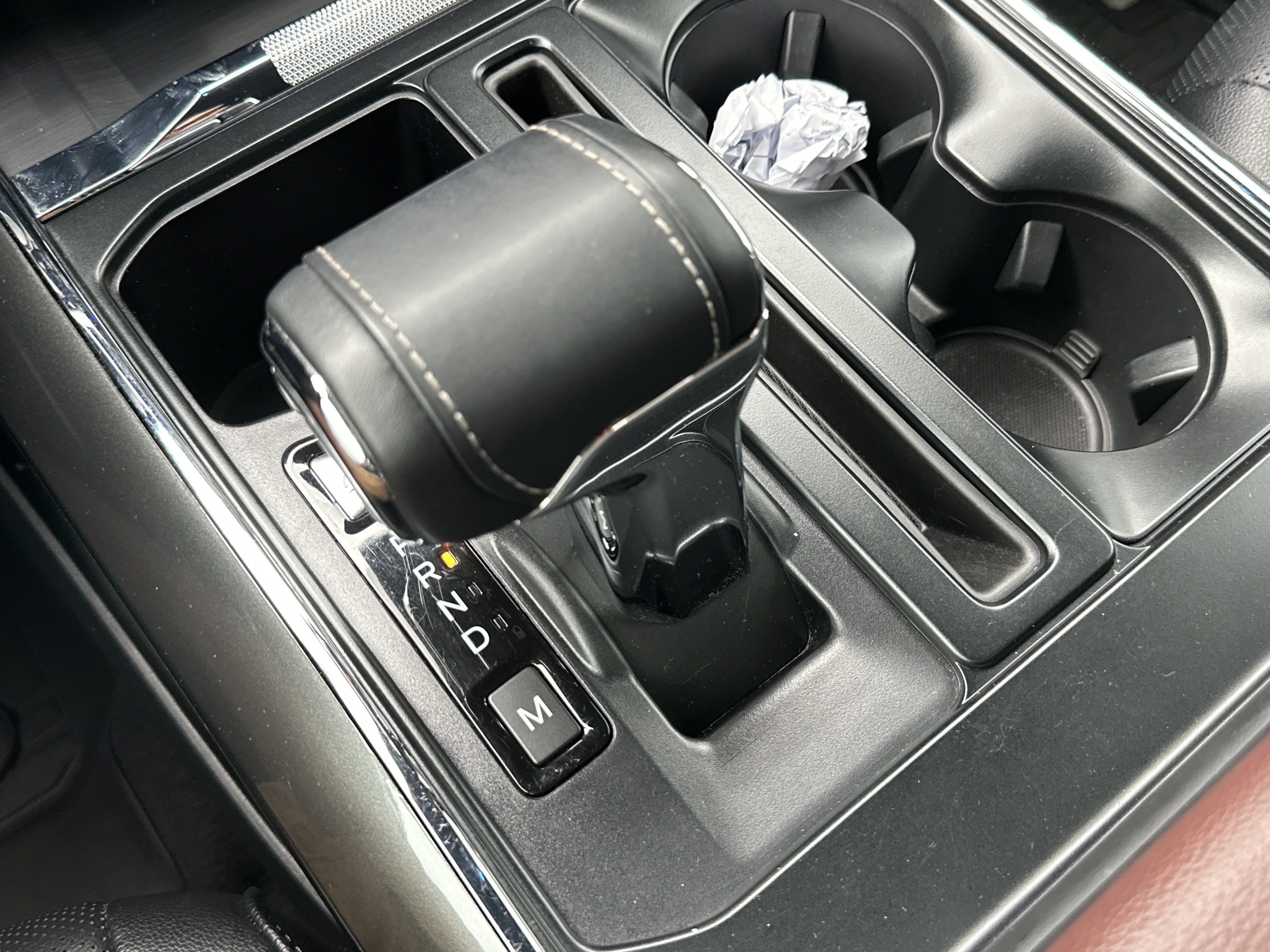 Used 2023 Oxford White Ford Lariat image 31