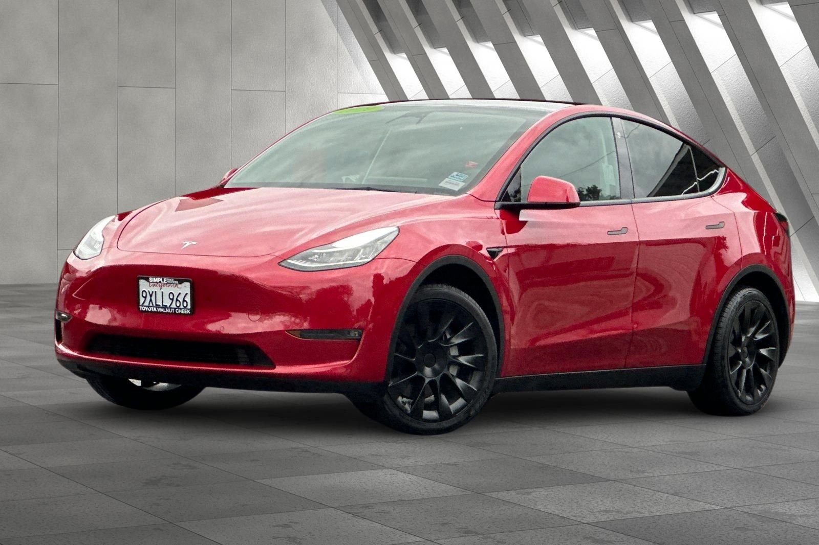Used 2021 Tesla Model Y Long Range with VIN 5YJYGDEE5MF293296 for sale in Larkspur, CA