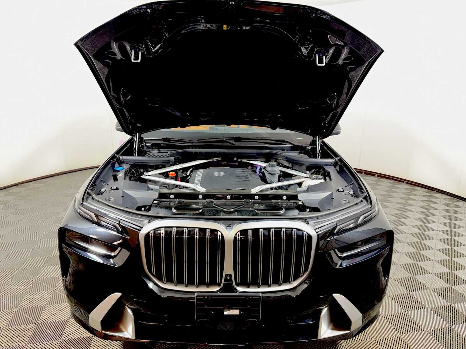Certified Used 2024 Black Sapphire Metallic BMW xDrive40i image 32