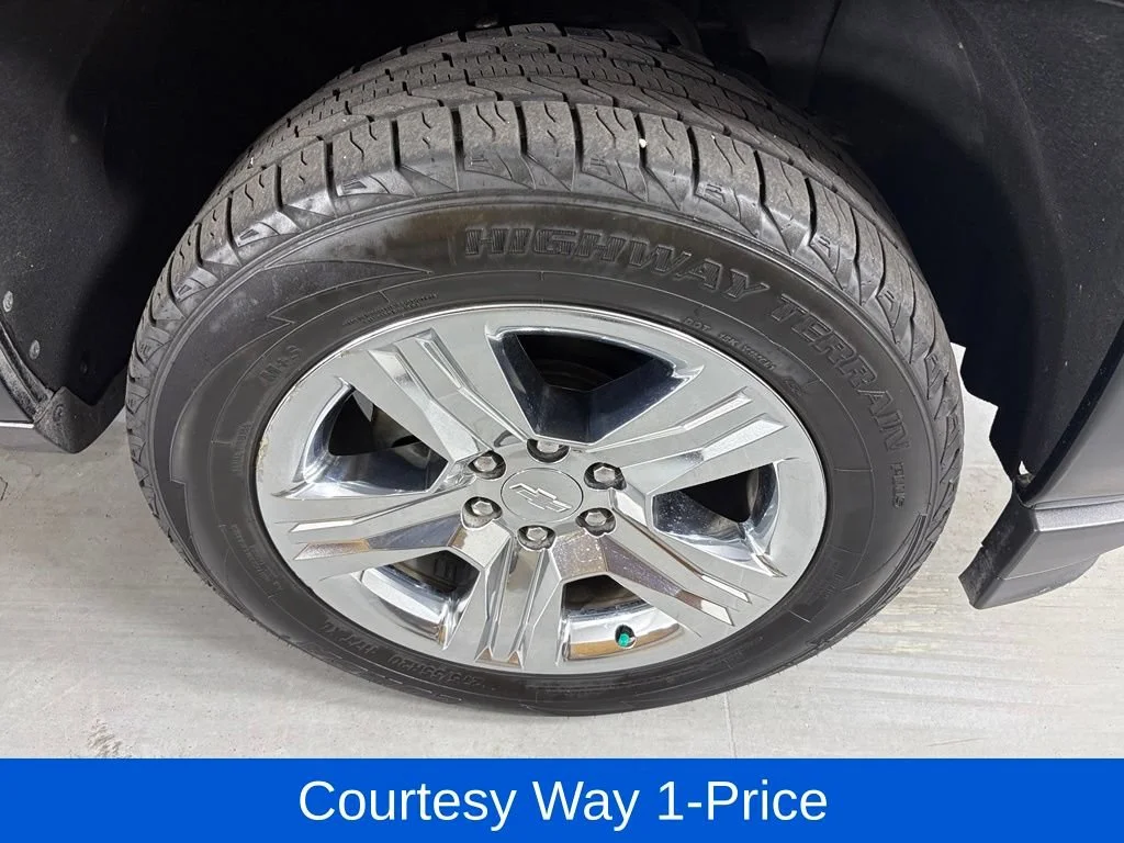 Used 2018 BLACK Chevrolet Custom image 13