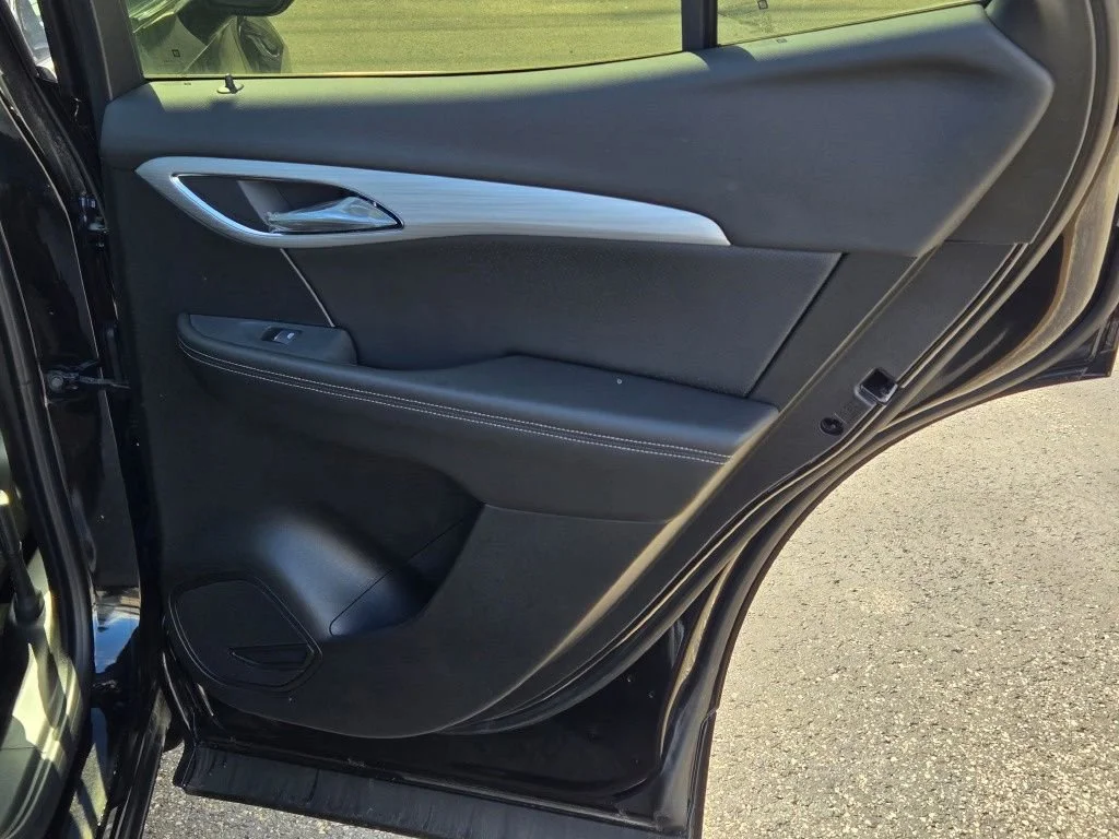 New 2026 Ebony Twilight Metallic Buick Avenir image 21