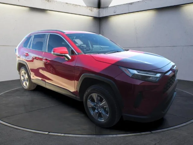 Used 2024 Pearl Toyota XLE image 2