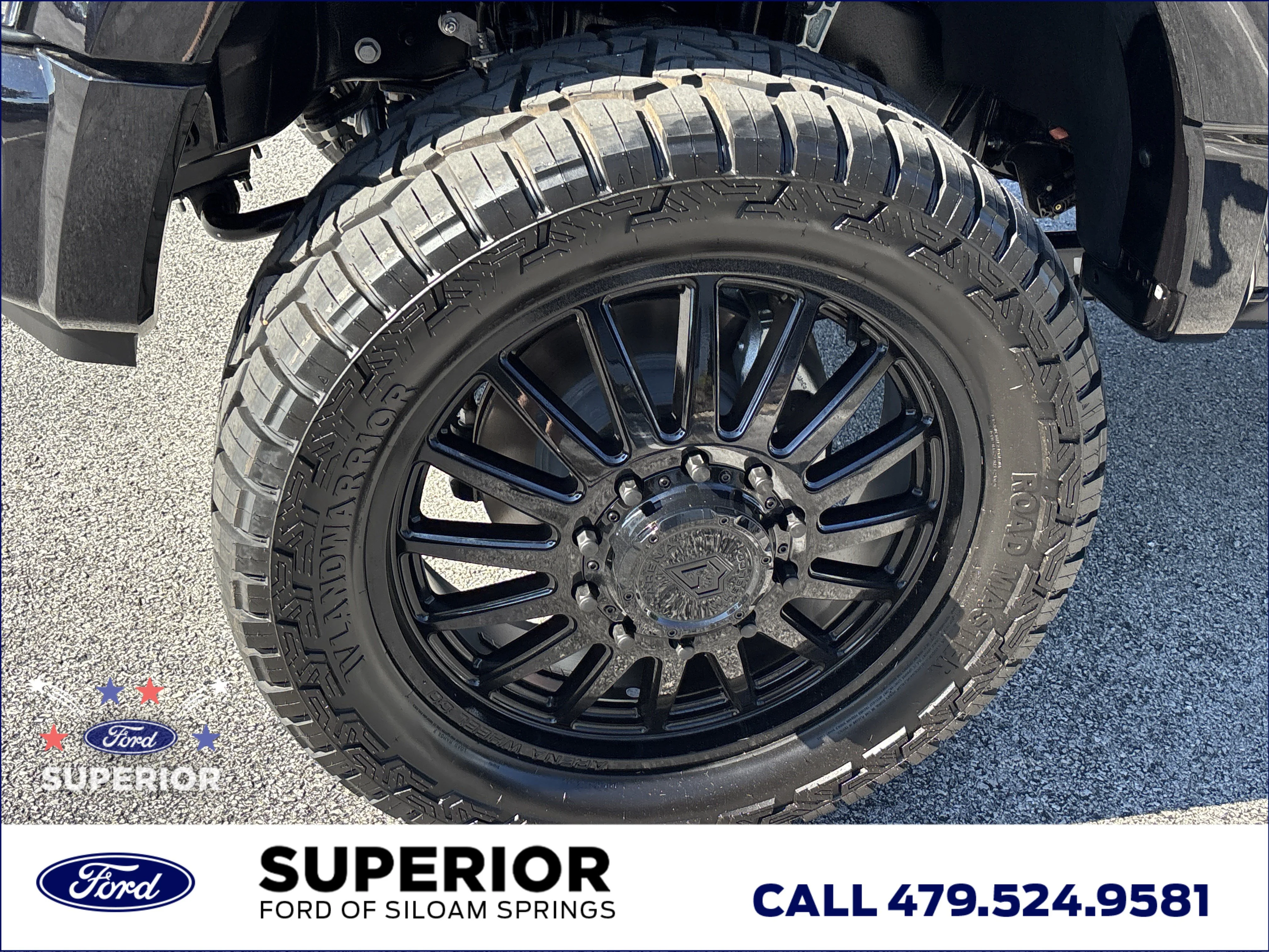 Used 2026 Agate Black Metallic Ford Platinum Crew Cab 4WD image 13