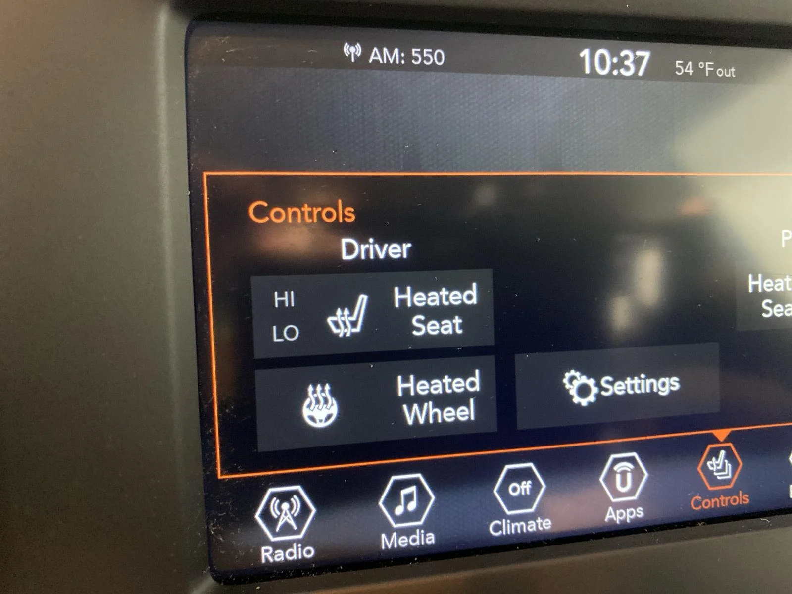 Used 2020 Laser Blue Pearlcoat Jeep Latitude image 18