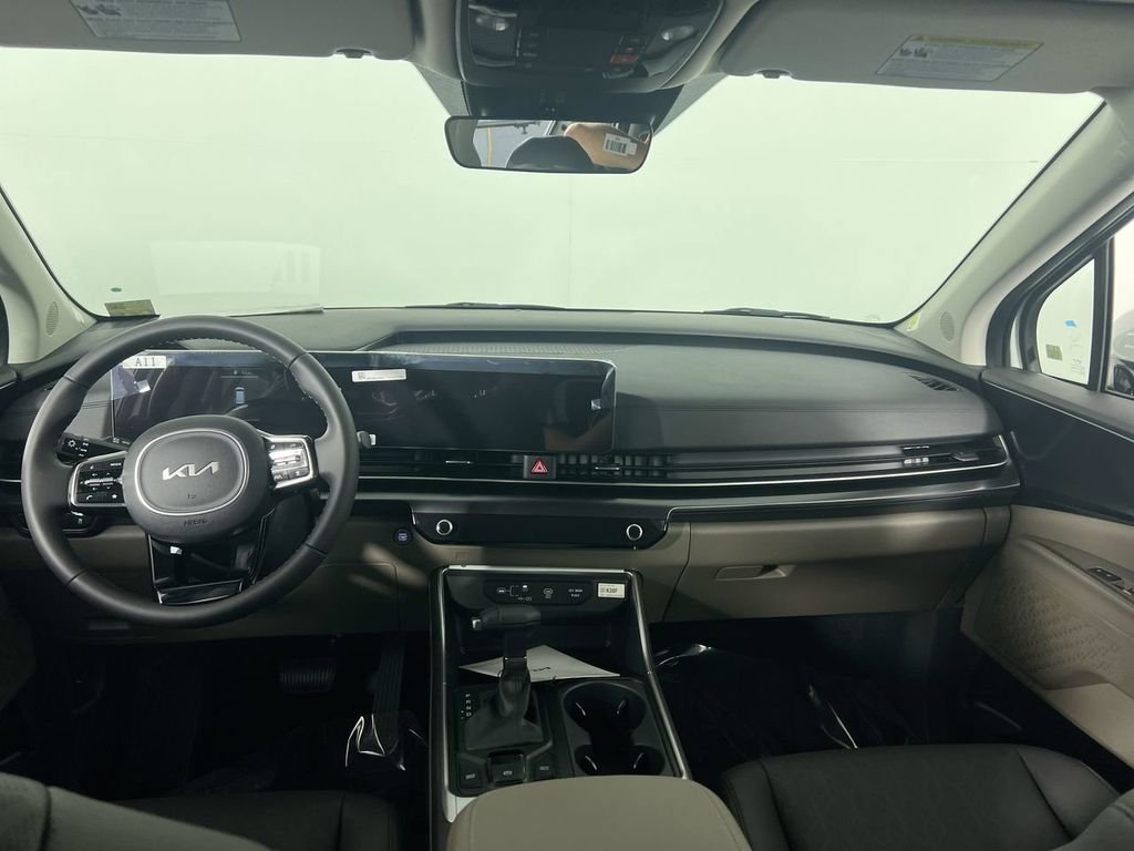 New 2026 Snow White Pearl Kia LXS image 30