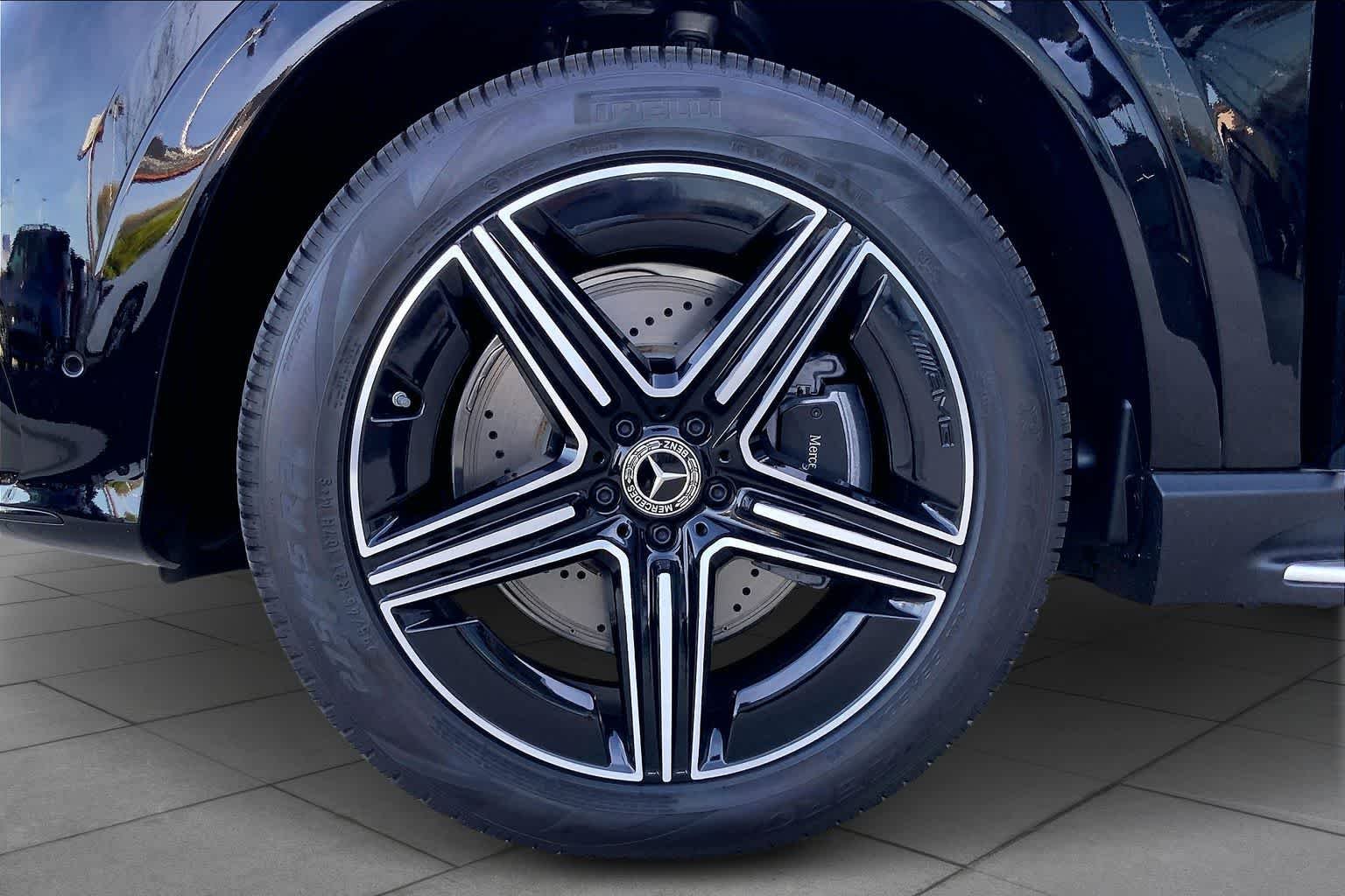 New 2026 Black Mercedes-Benz GLE 350 image 11