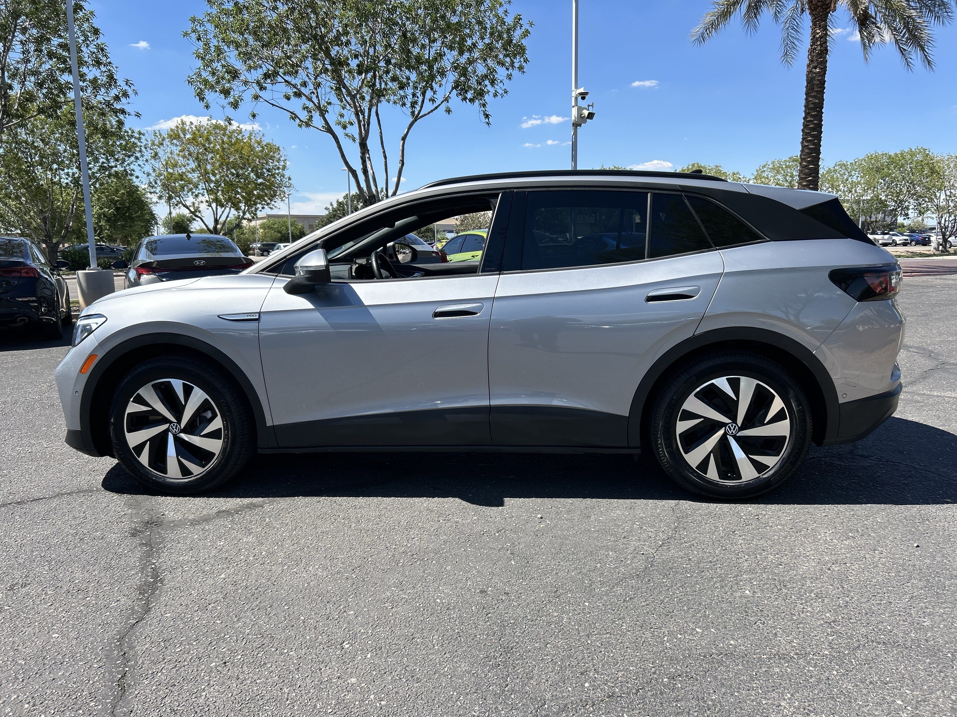 Used 2023 Volkswagen ID.4 PRO with VIN 1V2CMPE80PC026386 for sale in Gilbert, AZ
