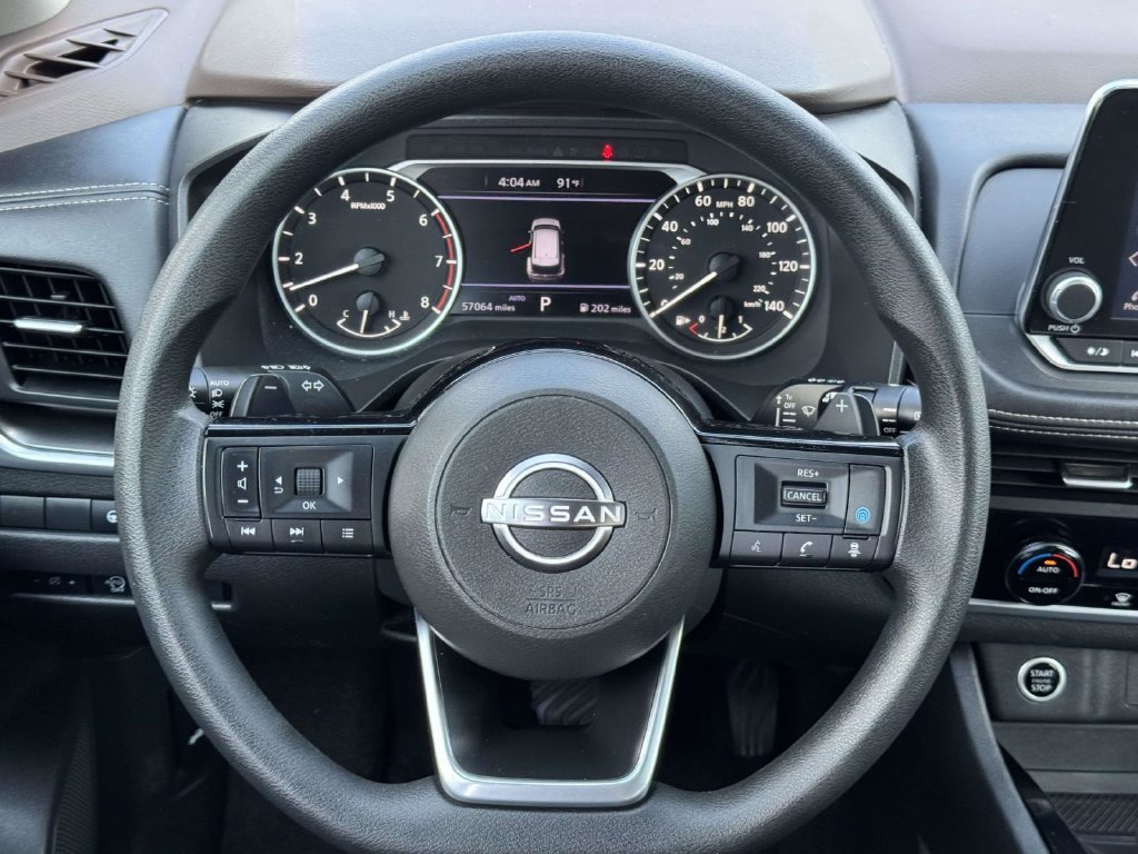 Used 2023 Gray Nissan SV image 10
