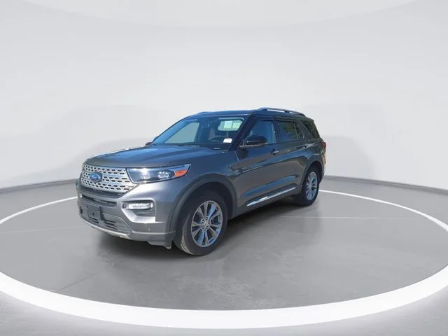 Used 2022 Gray Ford Limited image 4
