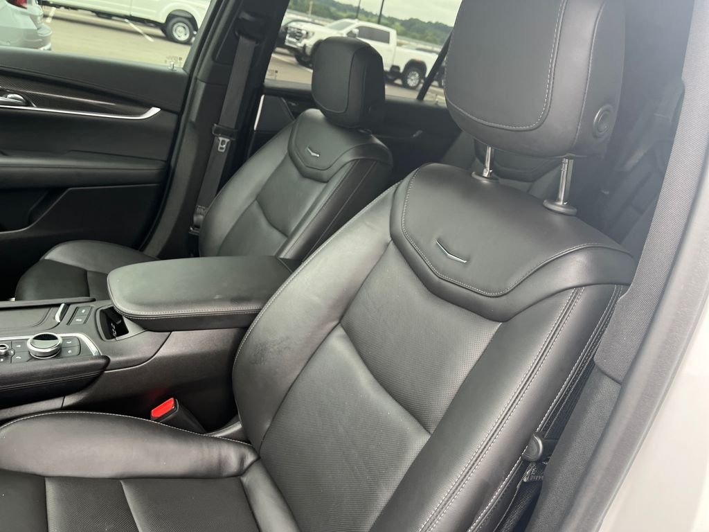 Used 2023 White Cadillac Sport image 11