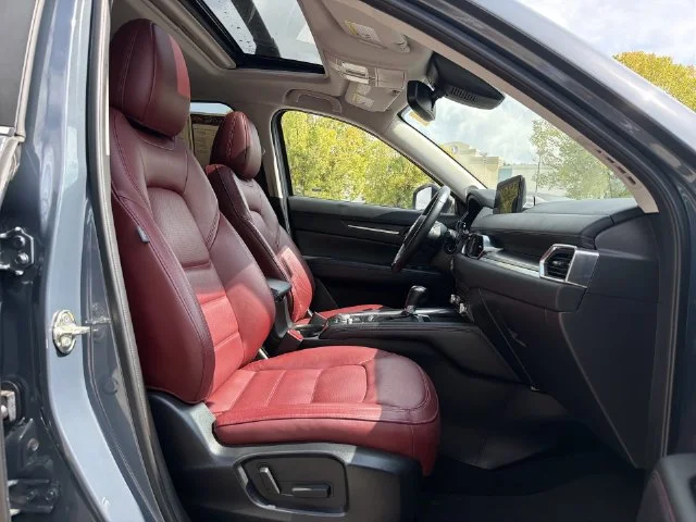 Used 2022 Gray Mazda 2.5 S Carbon Edition image 25