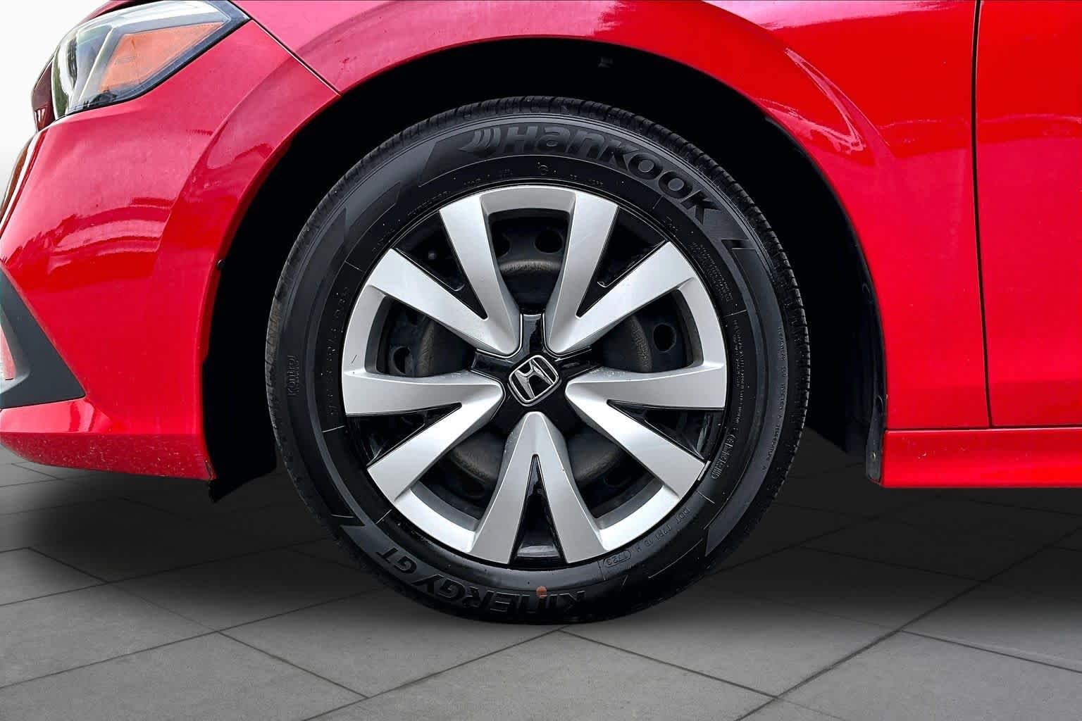 Used 2023 Rallye Red Honda LX image 11