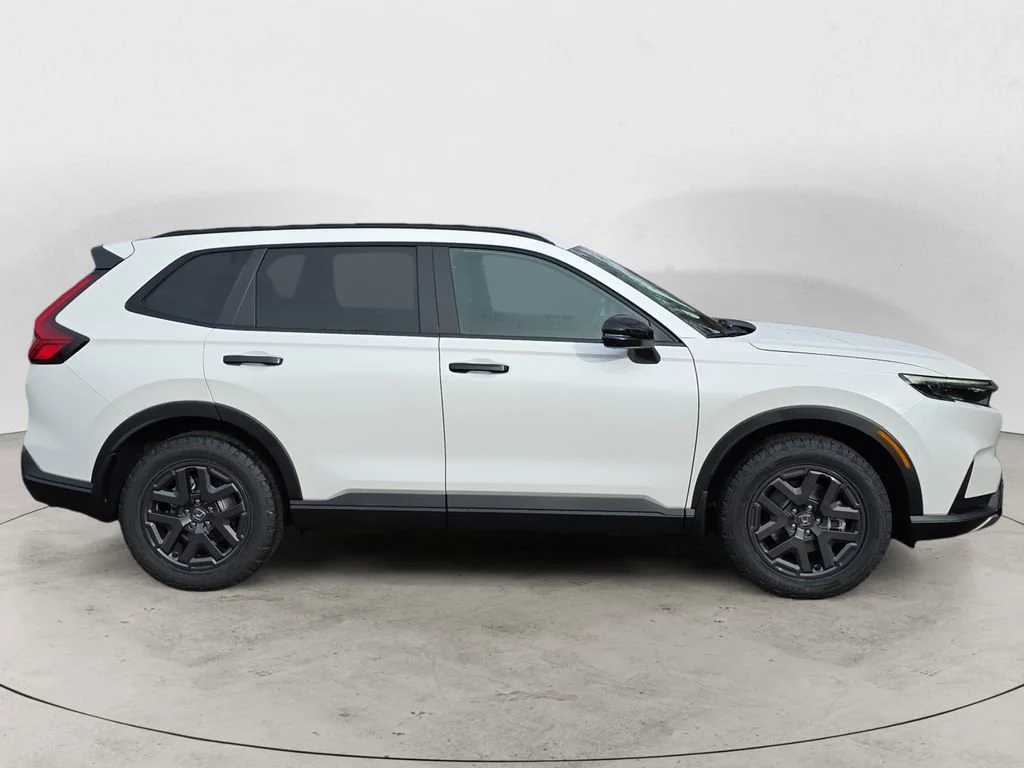 Certified Used 2026 Platinum White Pearl Honda TrailSport image 25