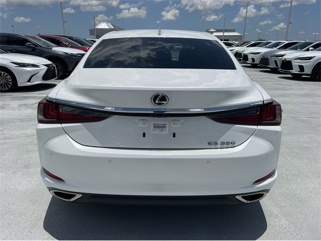 New 2024 Eminent White Pearl Lexus 350 image 24