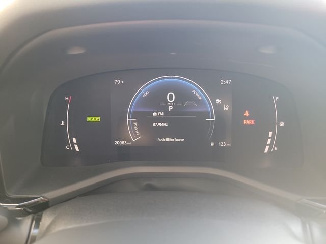 Used 2025 White Toyota LE image 28