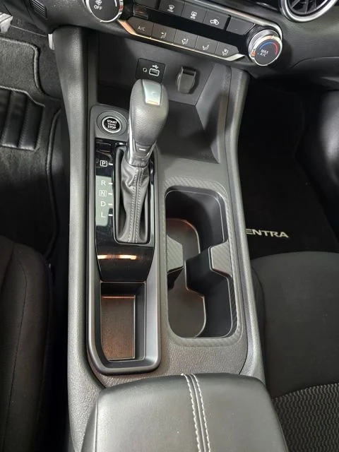 Used 2023 White Nissan S image 20