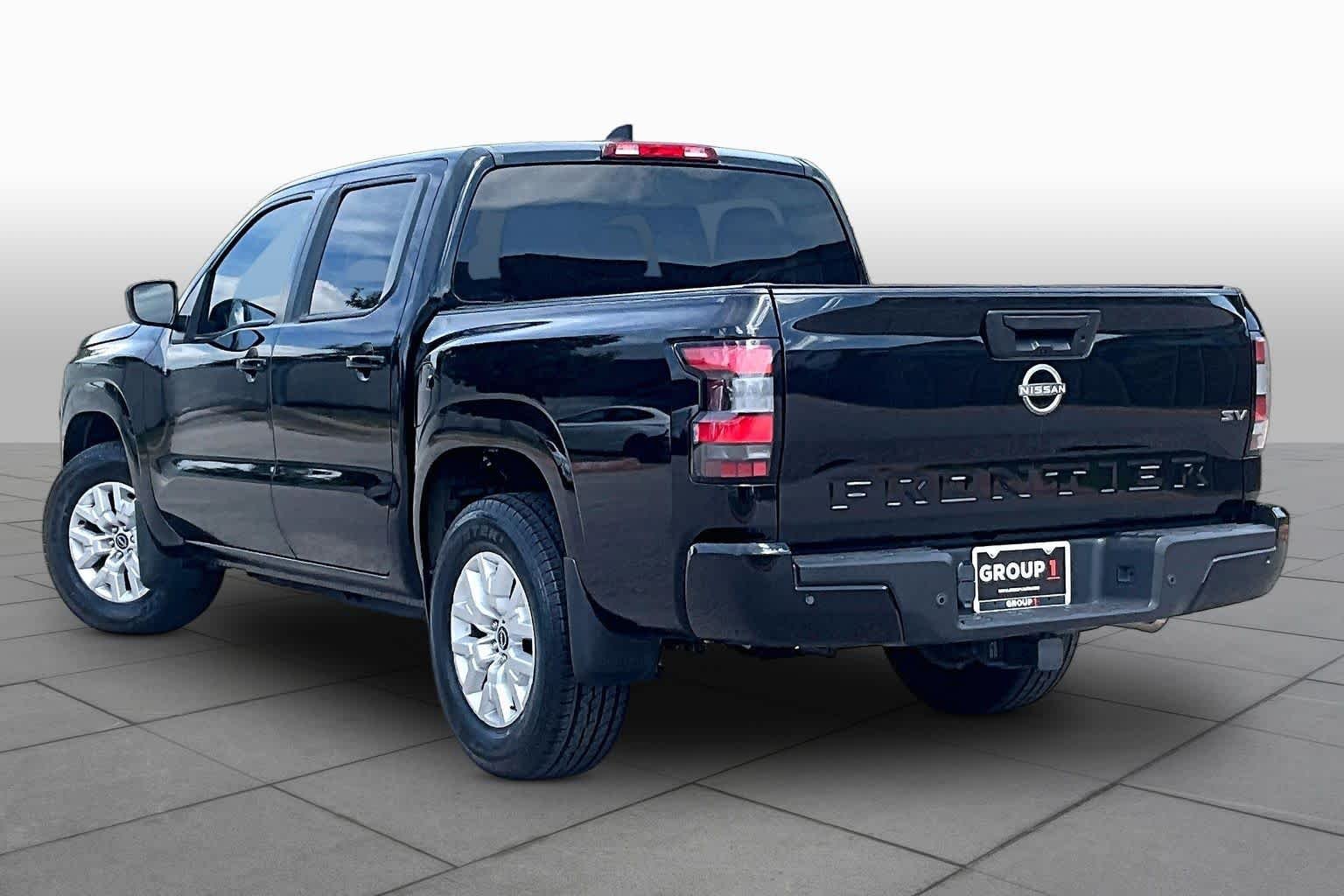Certified Used 2022 Super Black Nissan SV image 12