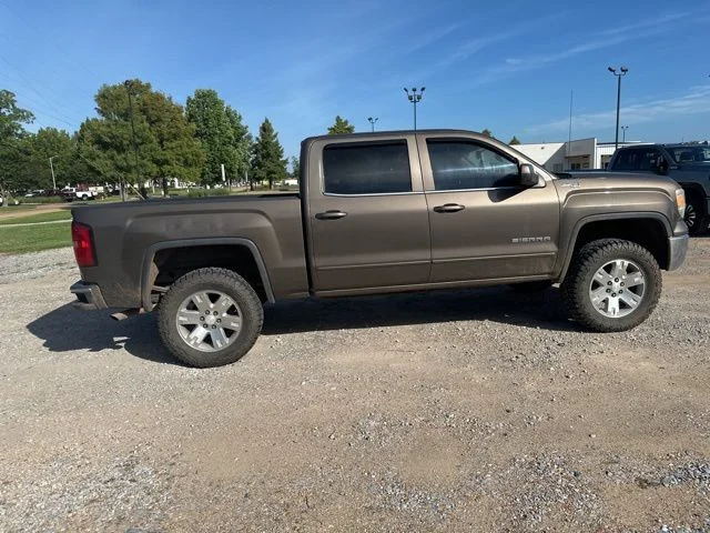 Used 2015 Brown GMC SLE image 15