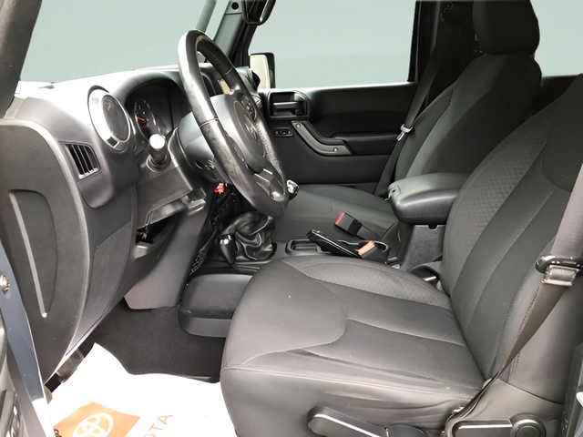 Used 2017 Black Jeep Unlimited Sport image 17