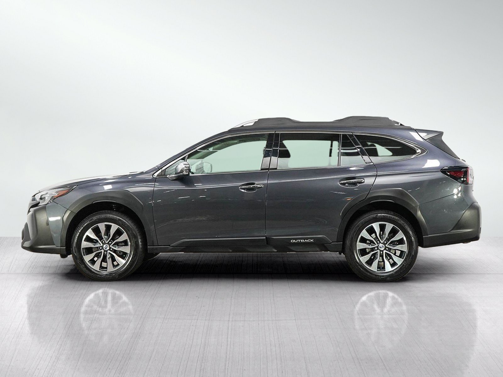 Used 2024 Magnetite Gray Metallic Subaru Touring image 2