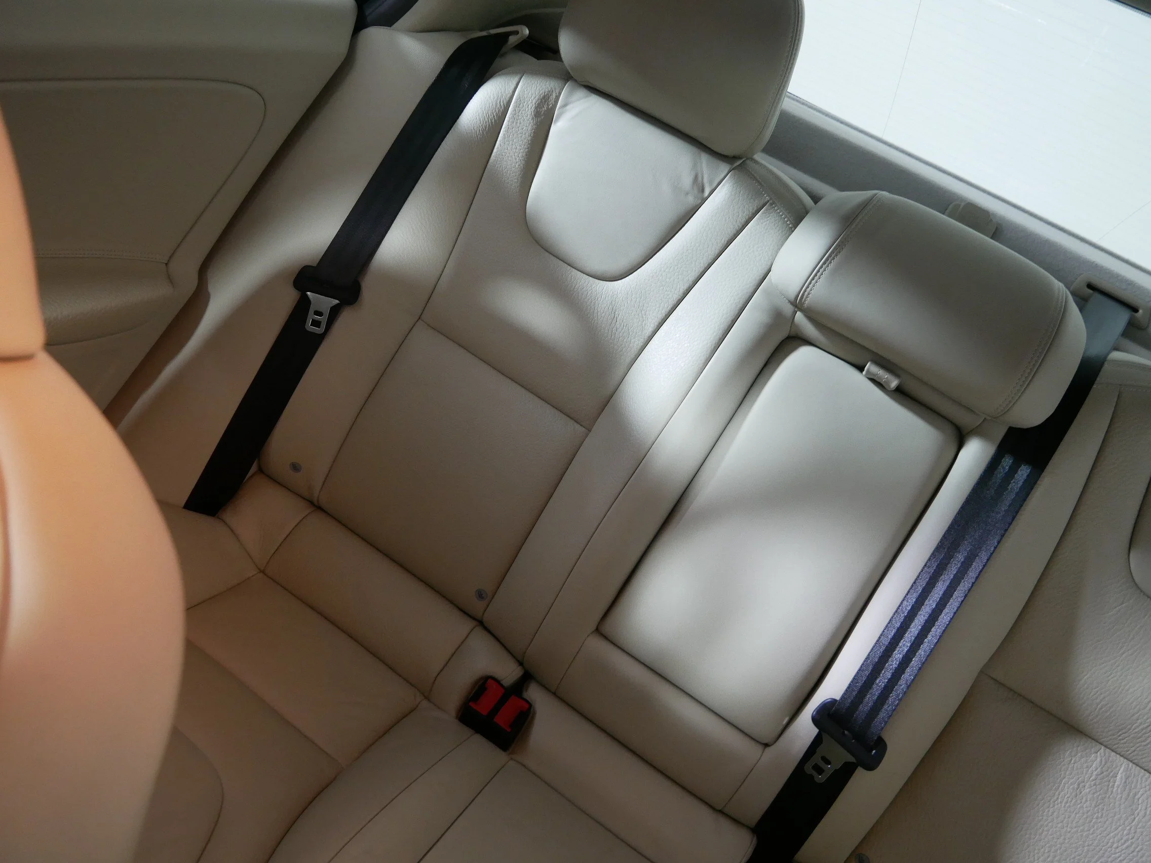 Used 2014 Seashell Metallic Volvo T5 image 12